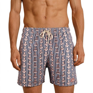 Costume mare uomo a pantaloncino AM2. Leggero, asciuga rapido e veste comodo. Stile italiano per vivere l’estate dentro e fuori dall’acqua.